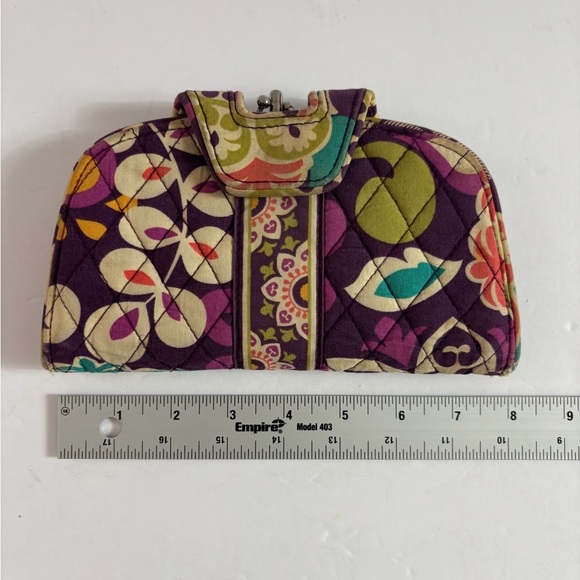 Vera Bradley Plum Floral Quilted‎ Kisslock Wallet - Picture 6 of 6